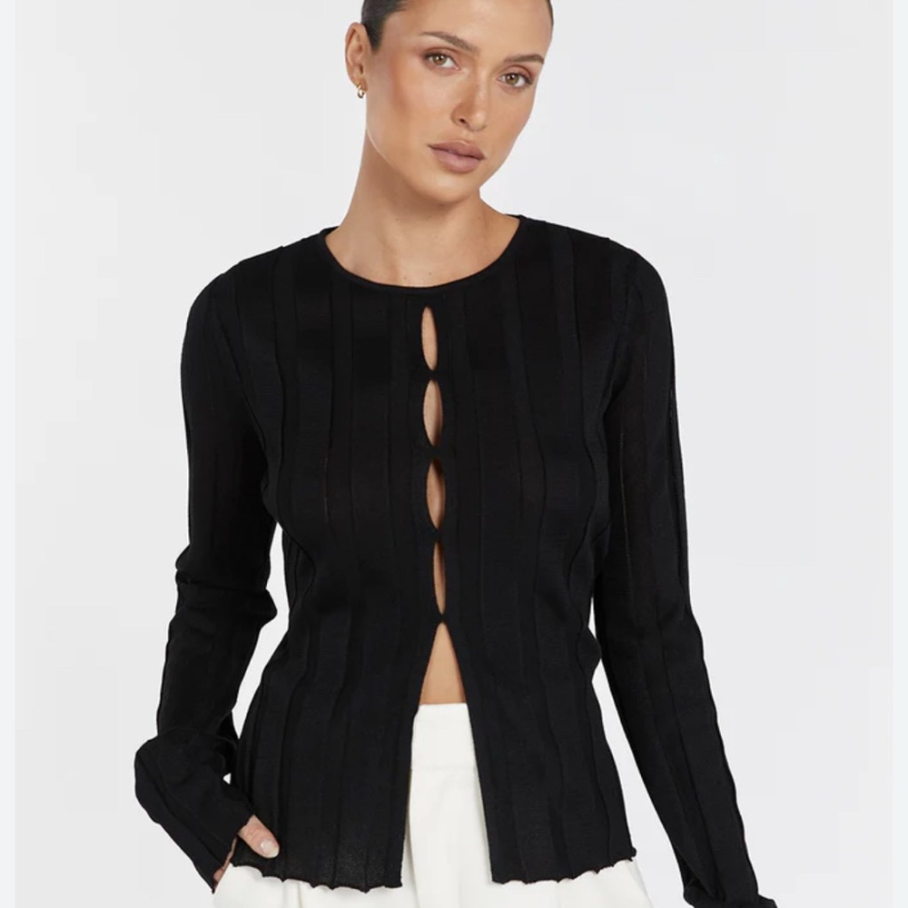 DISSH Black Knit Top